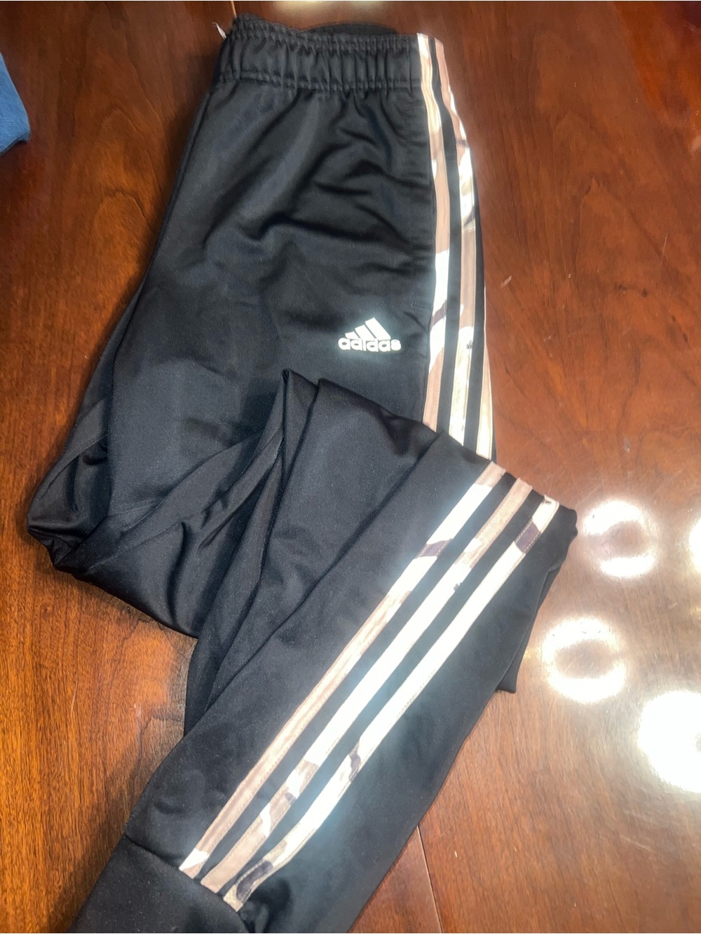 Adidas joggers size small